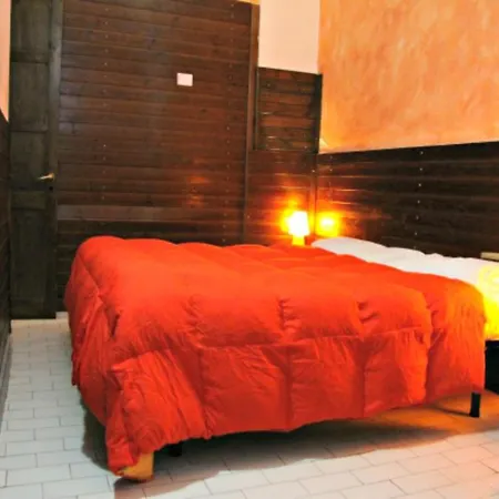 Agora Hostal CTA