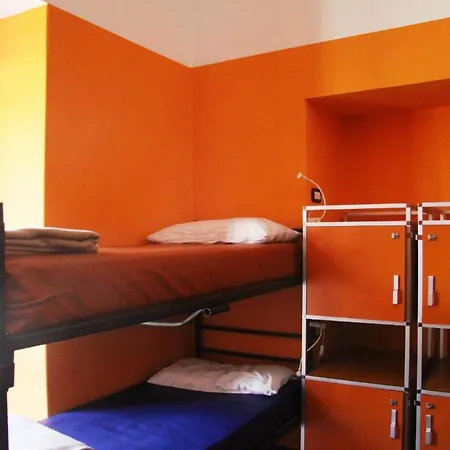 Agora Hostal CTA