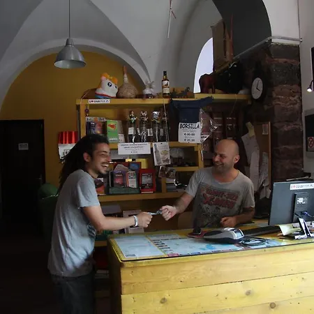 Agora Hostal