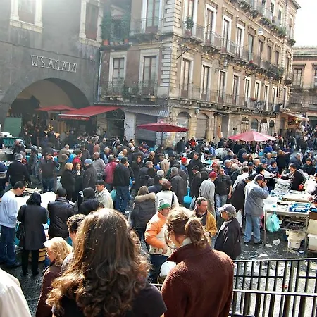 Agora Ostello Aeroporto di Catania Fontana Rossa